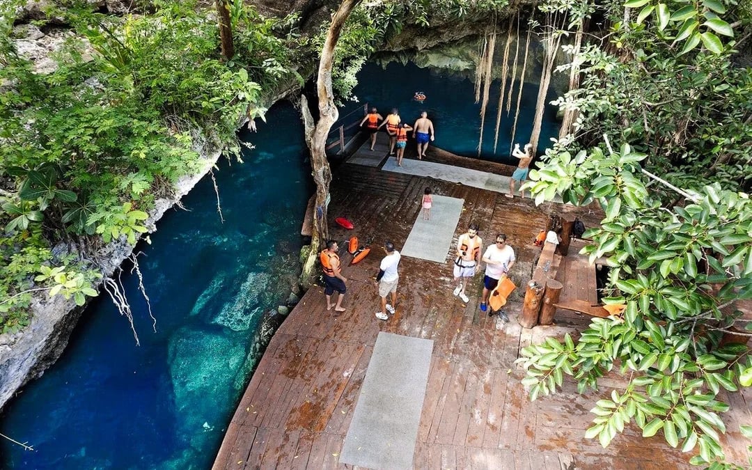 From Cancun: Day Trip to Tulum Ruins and swim at Cenote Nohoch with Lunch & Pickup Image 8