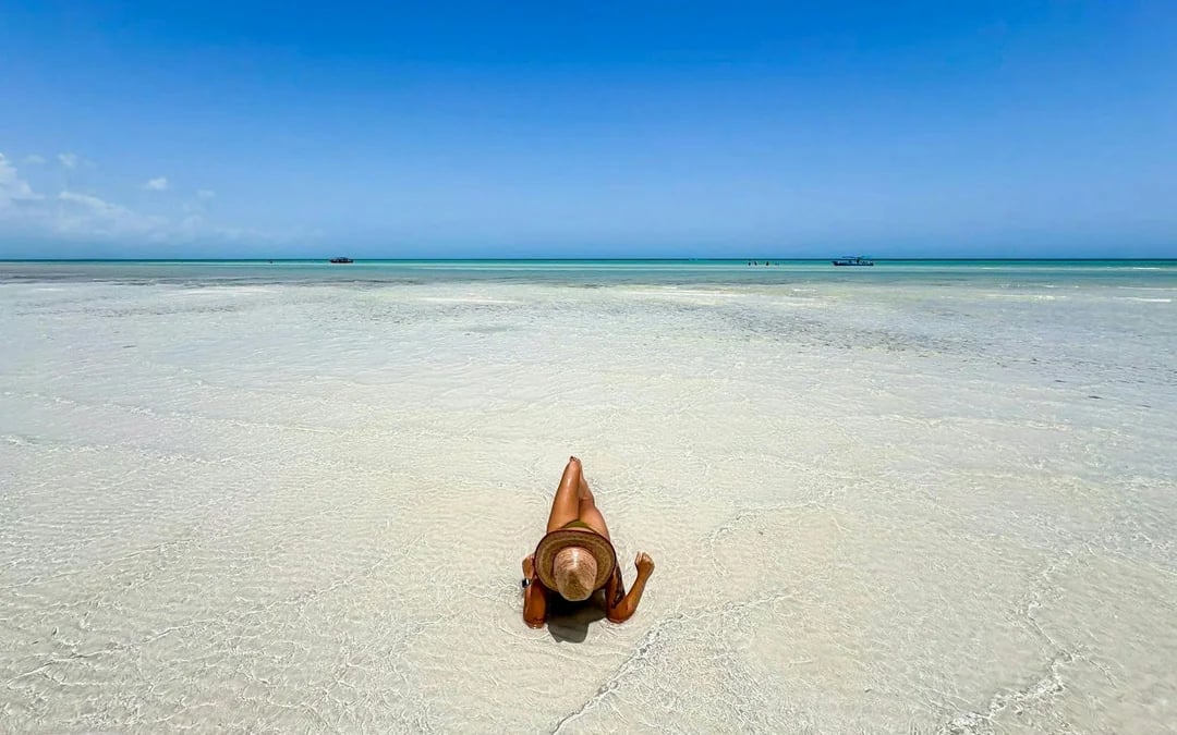 From Cancún: Holbox Island Day Trip with Isla Pasión, Punta Mosquito & Yalahau Spring Image 5