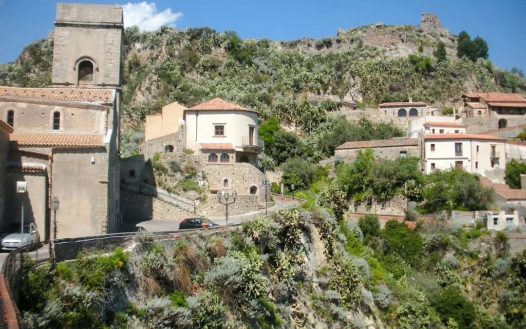 From Catania: Savoca & Forza d'Agrò The Godfather Filming Locations Day Trip Image 1