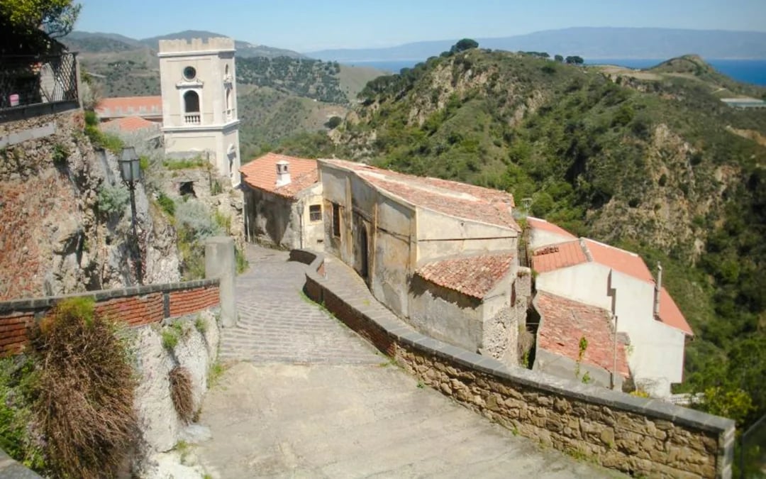 From Catania: Savoca & Forza d'Agrò The Godfather Filming Locations Day Trip Image 3