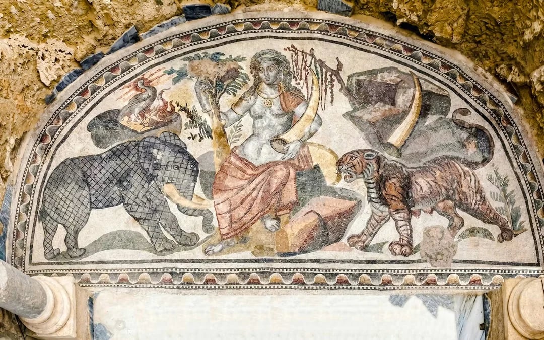 From Catania: Valley of the Temples and Piazza Armerina Day Trip Image 3