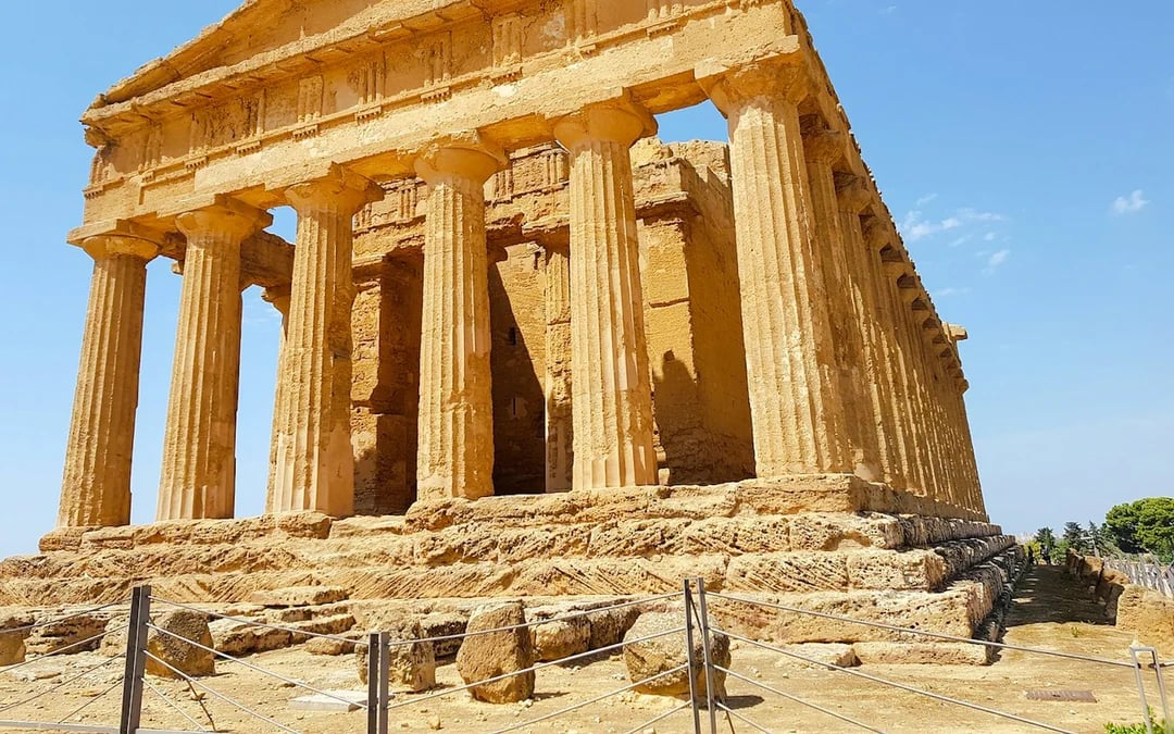 From Catania: Villa Romana del Casale and Valley of the Temples Transfer Image 1