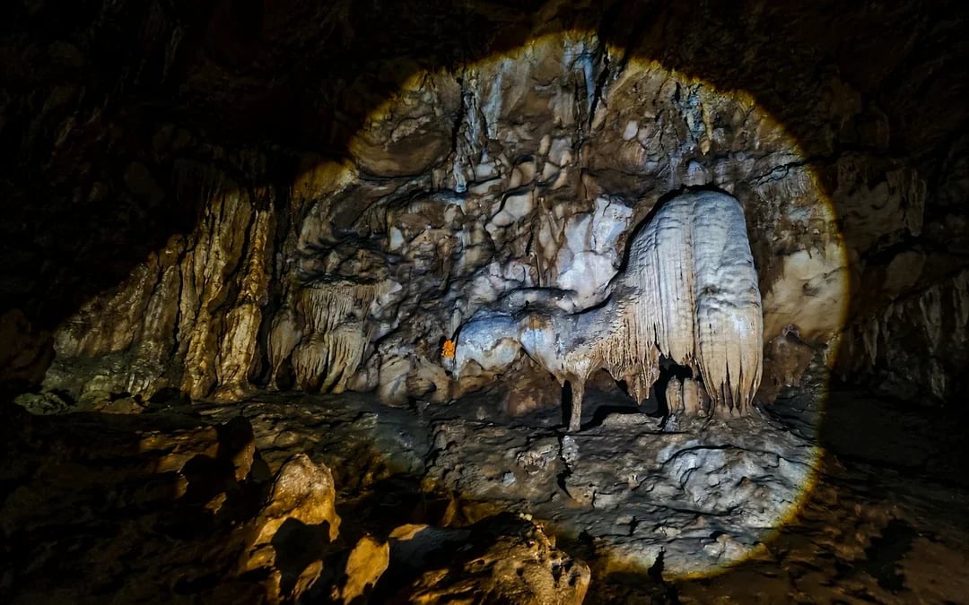 From Chiang Mai: Chiang Dao Cave and Hill Tribe Villages Tour Image 1