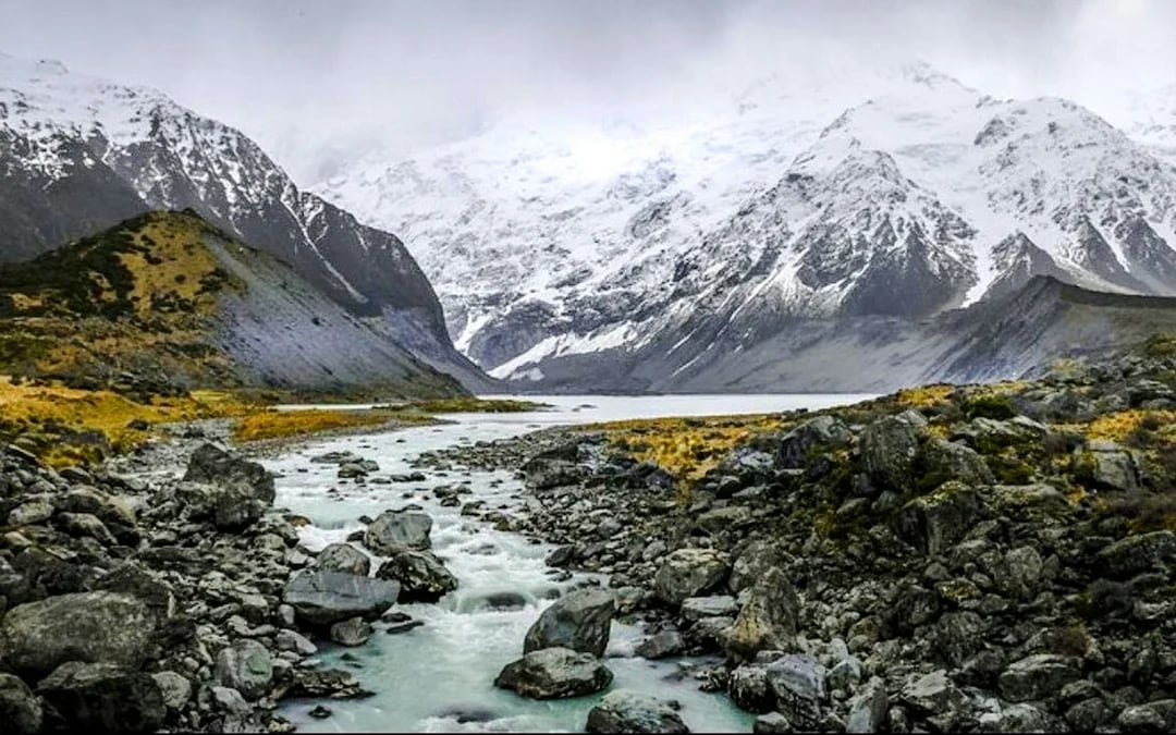 From Christchurch: Mt Cook and Lake Tekapo Day Trip with City Centre Pickup Image 3