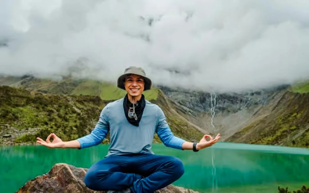 From Cusco: Humantay Lake Private Hiking Tour with Breakfast and Lunch Image 3