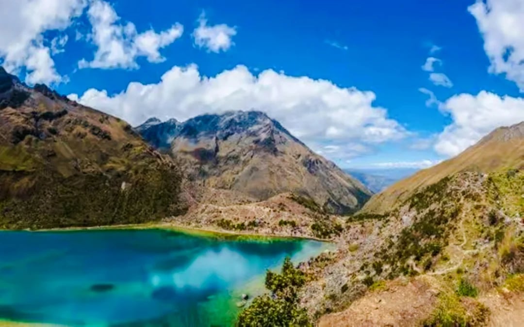 From Cusco: Humantay Lake Private Hiking Tour with Breakfast and Lunch Image 5