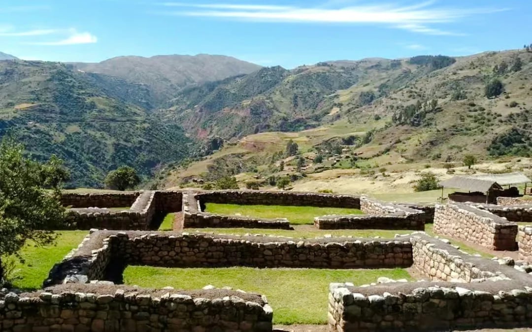 From Cusco: Puma Orqo and Maukallaqta Archaeological Tour Image 2
