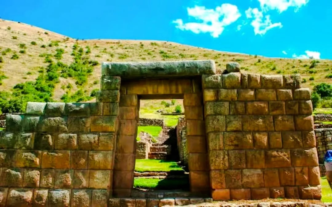 From Cusco: Puma Orqo and Maukallaqta Archaeological Tour Image 4