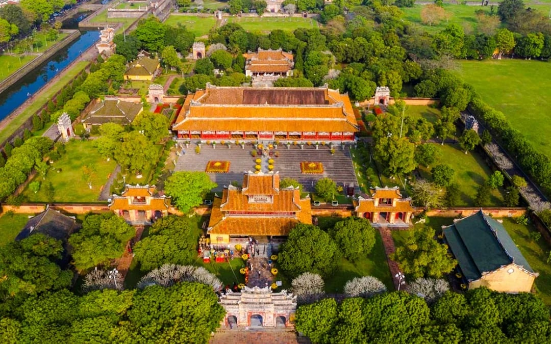 From Da Nang: Hue Guided Day Trip Image 3