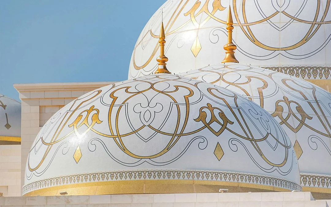 From Dubai: Abu Dhabi Full-Day City Tour with Qasr Al Watan & Sheikh Zayed Grand Mosque Image 8