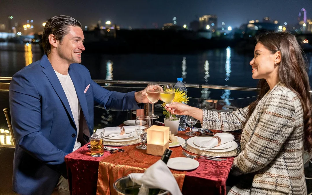 From Dubai Canal: 2-Hour Luxury Dhow Dinner Cruise with Dinner & Unlimited Drinks Image 5