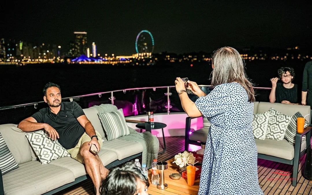 From Dubai Harbour: 3-Hour Superyacht Tri-Deck Cruise with Dining, Open Bar & Live DJ Image 6