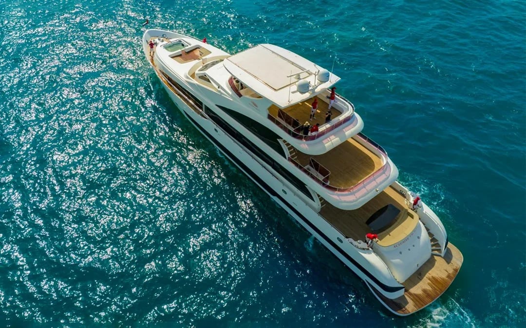 From Dubai Harbour: 3-Hour Superyacht Tri-Deck Cruise with Dining, Open Bar & Live DJ Image 10