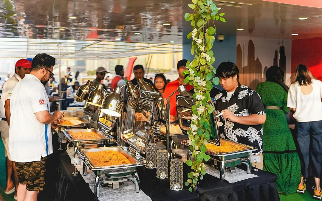 From Dubai Marina: 1.5-Hour Sunset/Dinner Cruise with Open Bar, Live Music & International Buffet Image 5