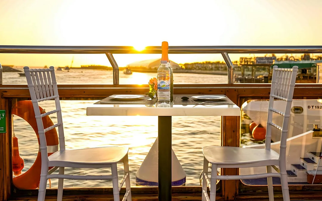 From Dubai Marina: 2-Hour Dhow Cruise with Dinner & Live Entertainment Image 5