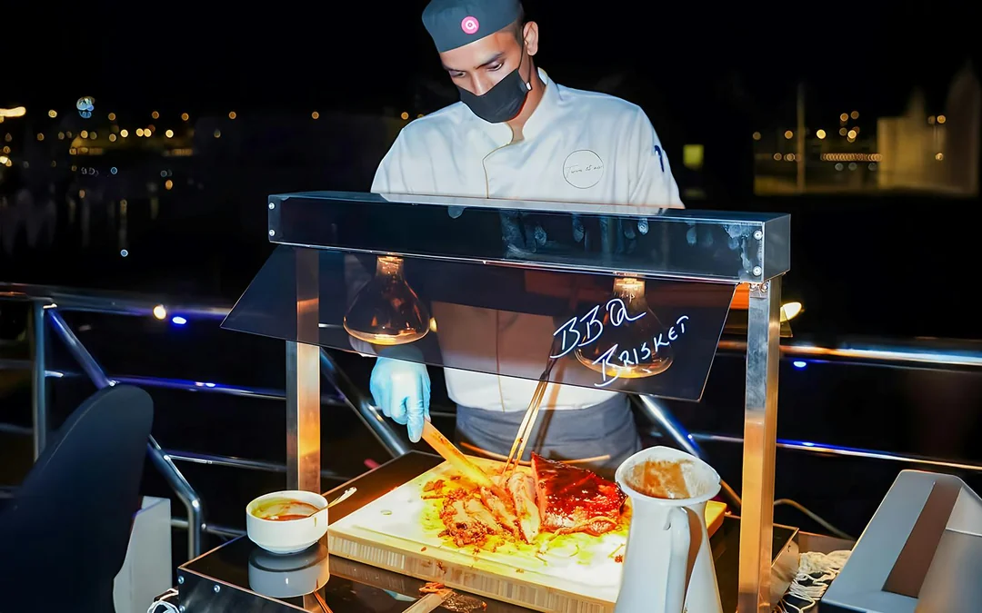From Dubai Marina: 2-Hour Luxury Dhow Dinner Cruise with 5-Star Dinner, Entertainment & Unlimited Drinks Image 5