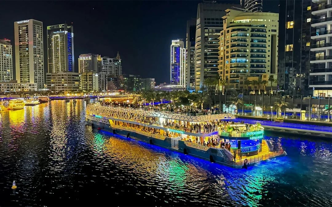 From Dubai Marina: Lotus Mega Yacht Dinner Cruise with Live DJ & Unlimited Drinks Image 1
