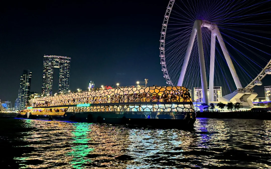 From Dubai Marina: Lotus Mega Yacht Dinner Cruise with Live DJ Image 1