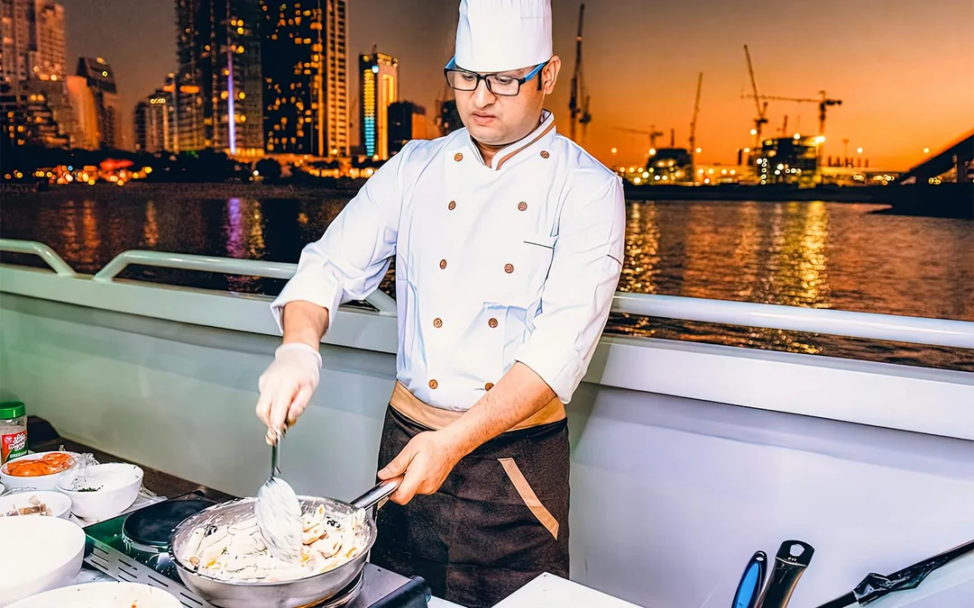 From Dubai Marina: Lotus Mega Yacht Dinner Cruise with Live DJ Image 4