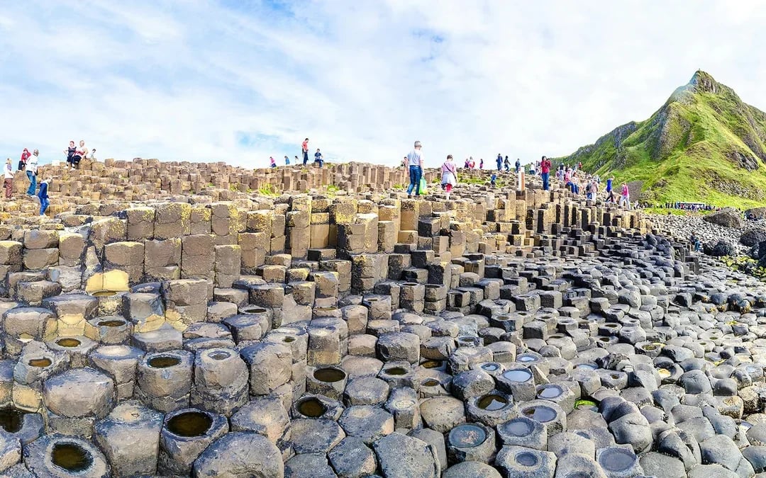From Dublin: Giant's Causeway and Titanic Distillers Full-Day Tour Image 2