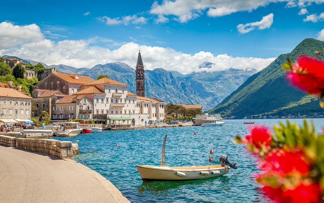 From Dubrovnik: Full-Day Trip to Kotor & Perast in Montenegro Image 5
