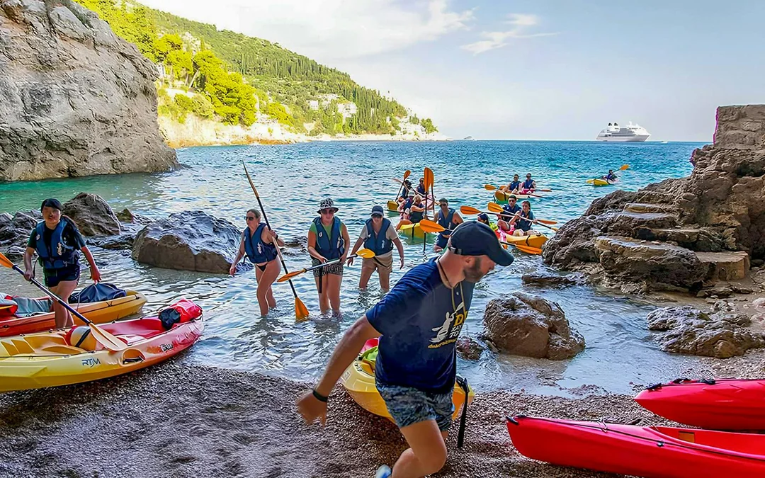 From Dubrovnik: Kayaking & Snorkelling Morning Escape Image 8