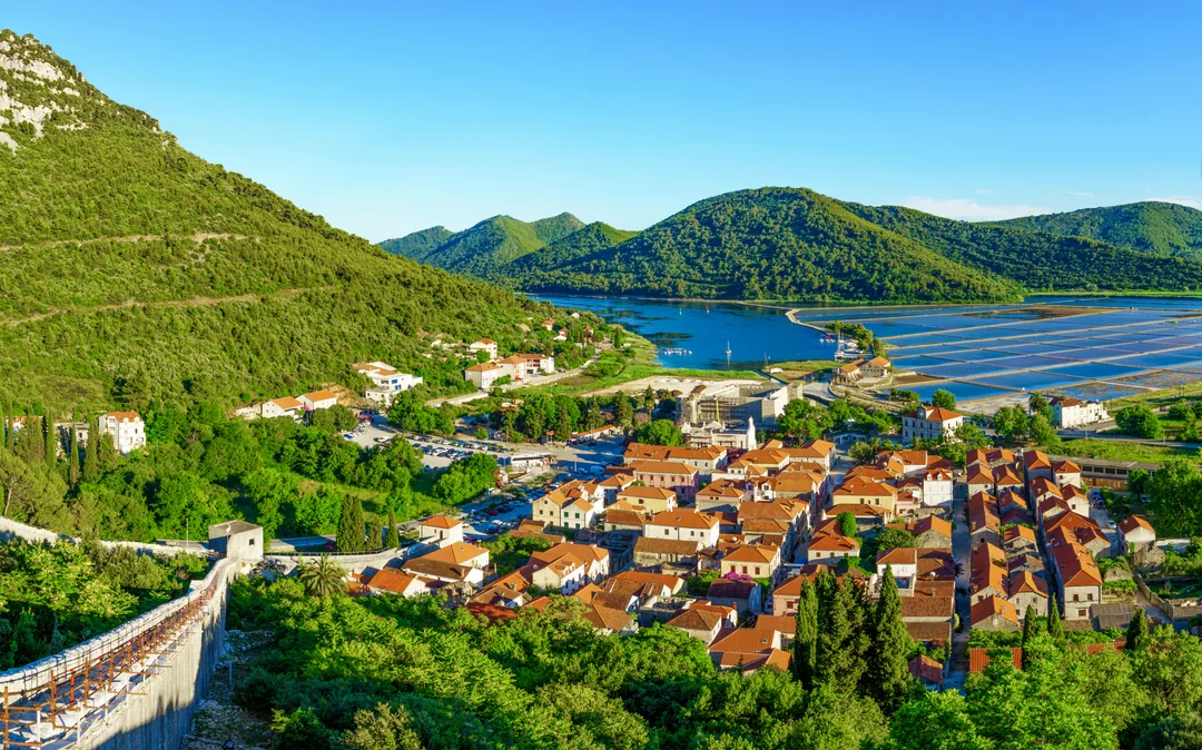 From Dubrovnik: Korcula & Ston Private Tour with Wine Tasting Image 2