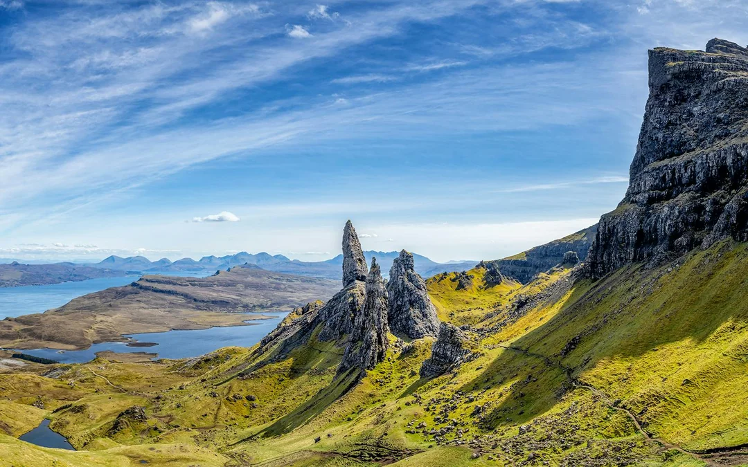 From Edinburgh: Isle of Skye, the Highlands & Loch Ness 3-Day Guided Tour with Optional Stay Reservation Image 4