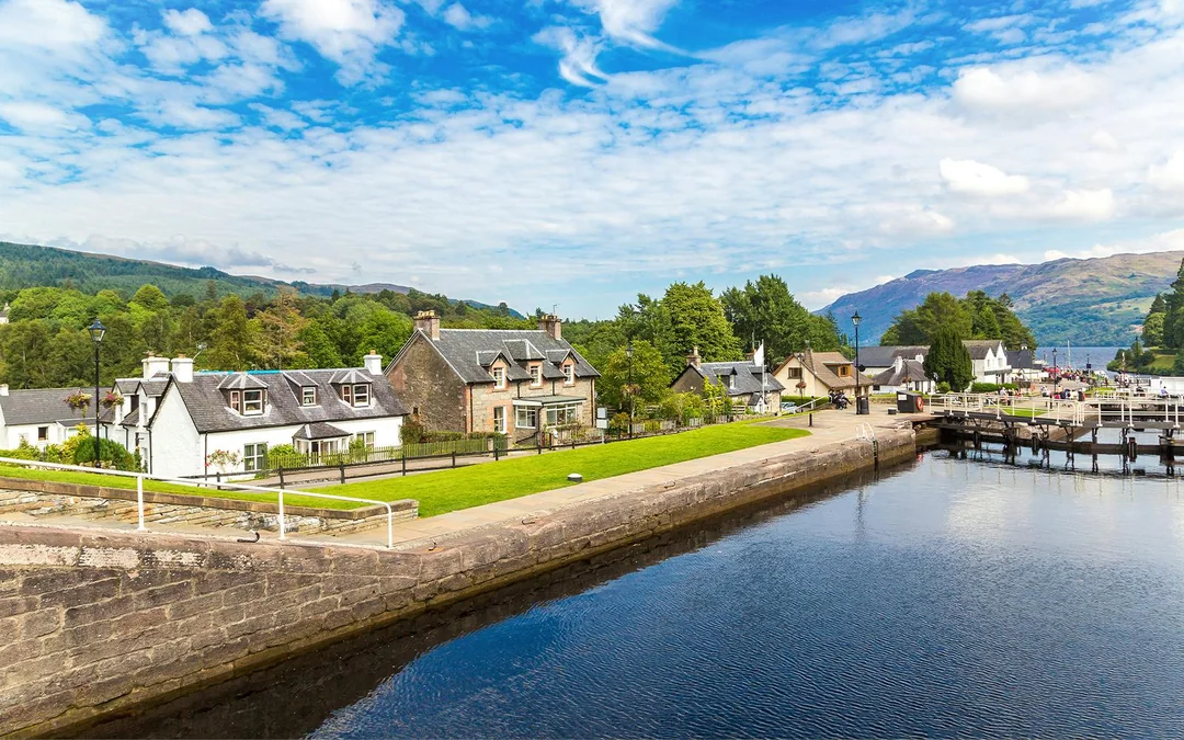 From Edinburgh: Loch Ness and The Highlands Day Trip with Lunch & Optional Cruise Image 8