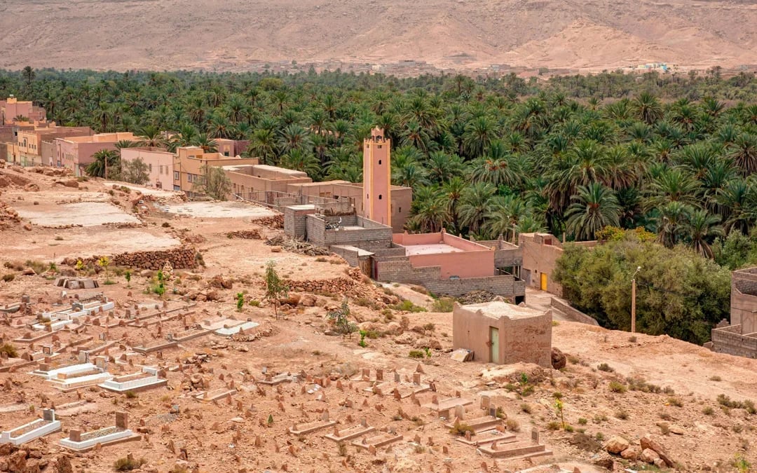 From Fes: 2-Day Merzouga Desert Trip with Luxury Tent, Dinner & Camel Trek Image 4