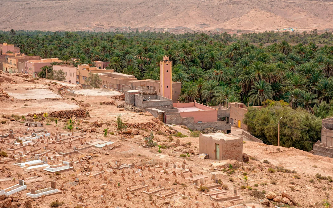 From Fes: 2-Day Merzouga Desert Trip with Luxury Tent, Dinner & Camel Trek Image 4
