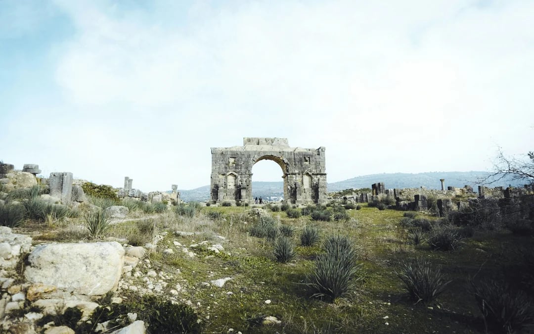 From Fes: Volubilis, Moulay Idriss and Meknes Day Trip Image 4