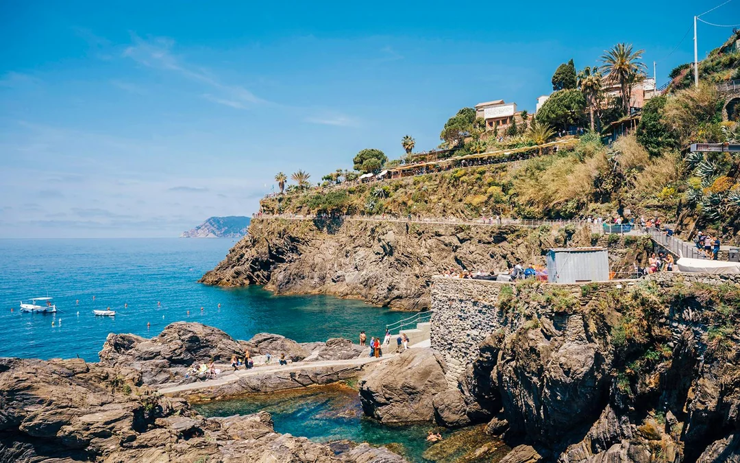 From Florence: Cinque Terre Round-Trip Bus Transfers Image 3
