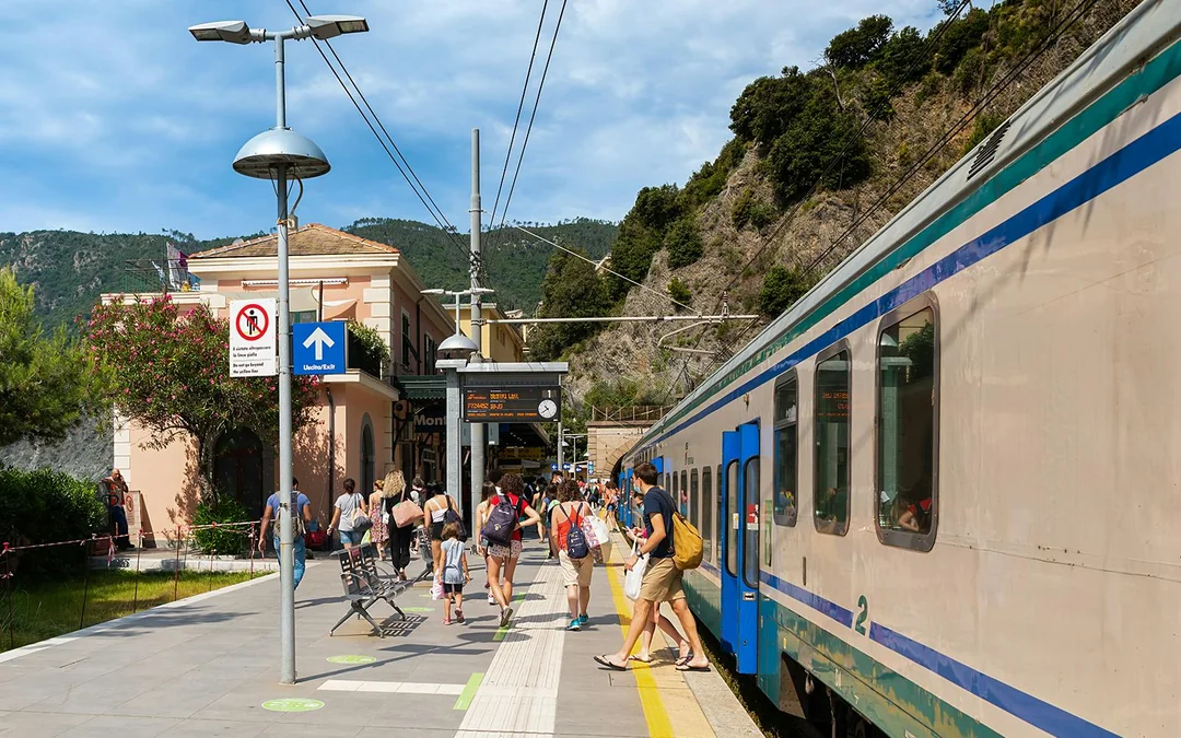 From Florence: Pisa and Cinque Terre Guided Tour Image 3