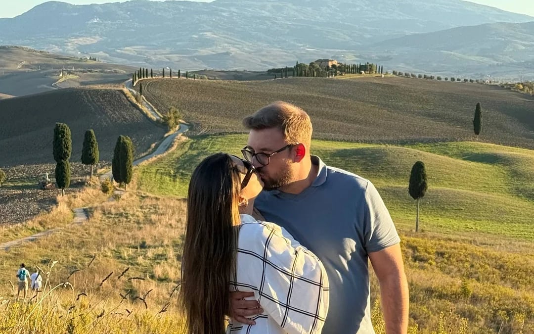 From Florence: Private Val d’Orcia Tour to Pienza, Montepulciano, and Montalcino with Farm and Cellar Tastings Image 8