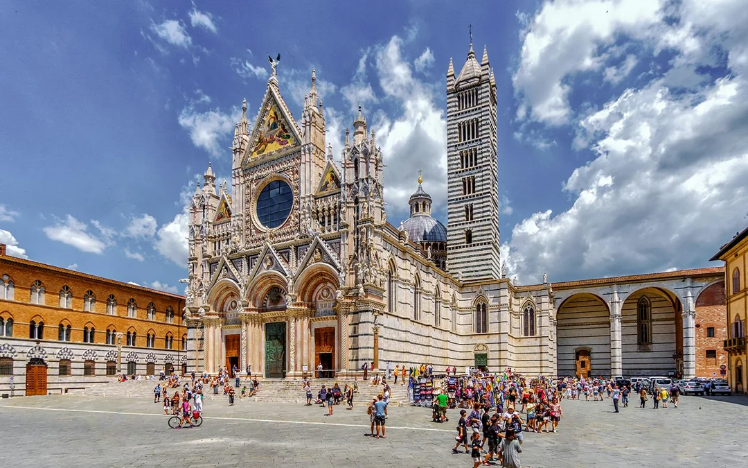 From Florence: Siena & San Gimignano Day Trip with Wine Tastings & Lunch Image 2