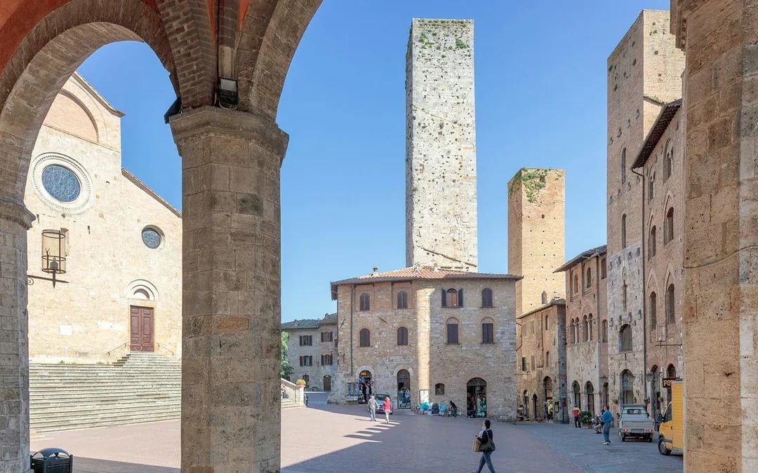 From Florence: Small Group Pisa, Siena, San Gimignano & Chianti Day Trip Image 11