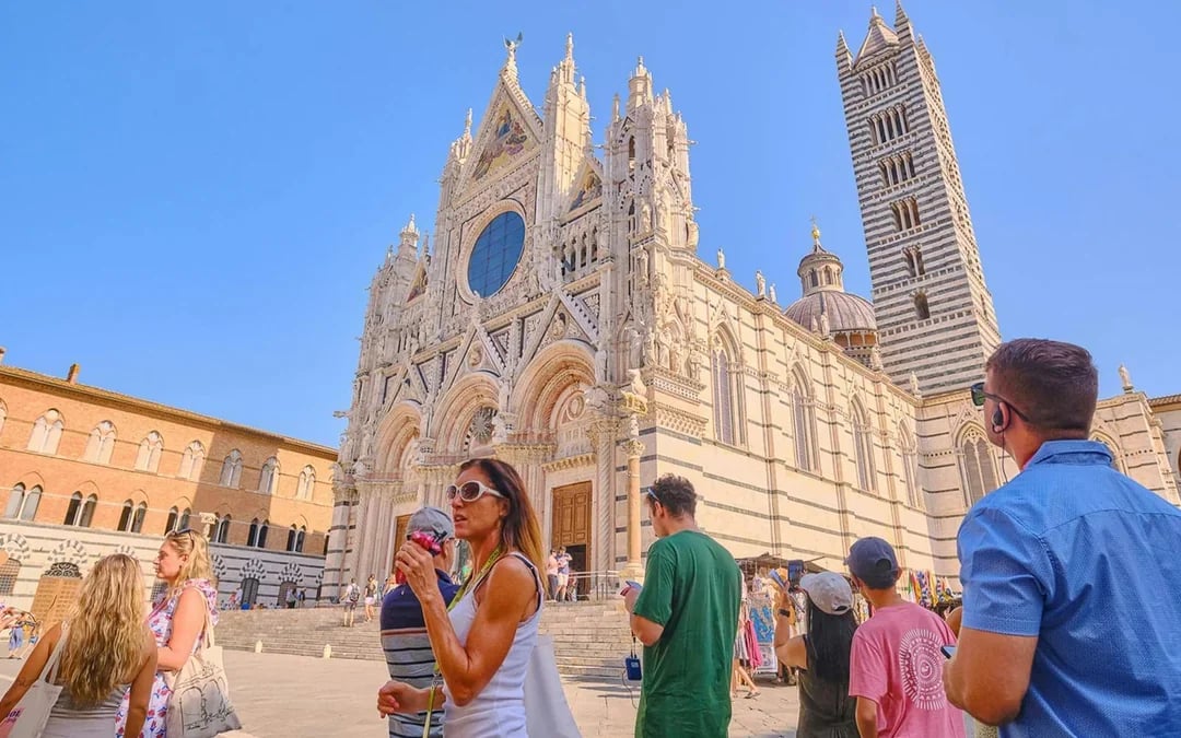 From Florence: Small Group Pisa, Siena, San Gimignano & Chianti Day Trip Image 8