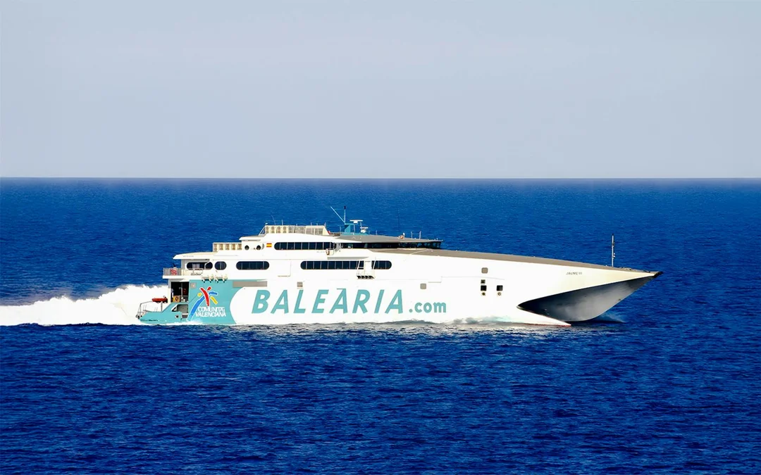 From Fort Lauderdale: Bimini Bahamas Day Trip by Ferry Image 1