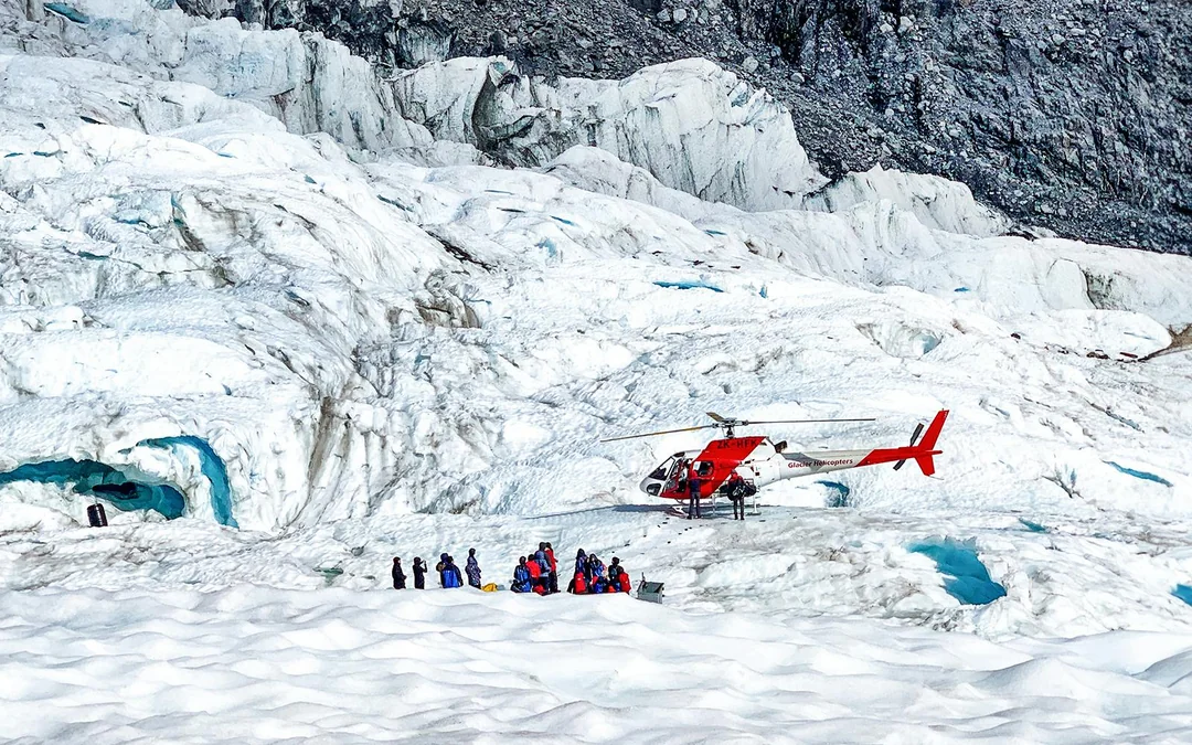 From Fox Glacier: Expert Guided Heli-Hike Tour
 Image 2