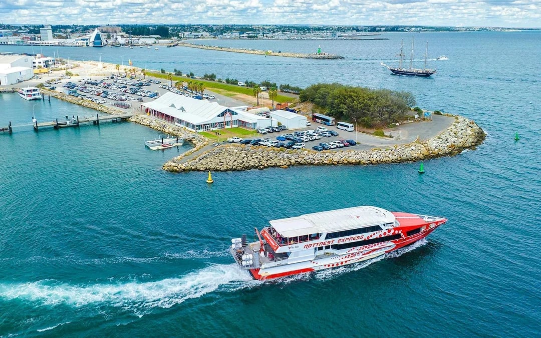 From Fremantle: Rottnest Island Bike & Return Ferry Tour
 Image 6