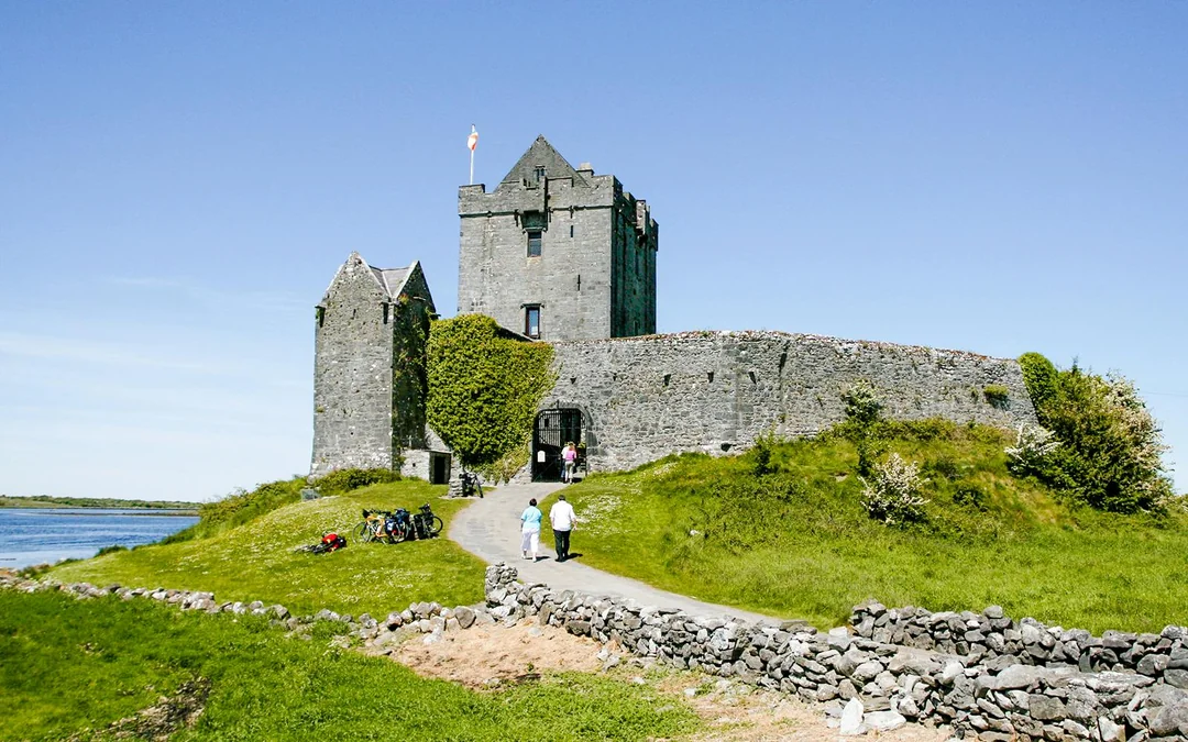 From Galway: Cliffs of Moher and Aran Islands Full-Day Tour Image 5