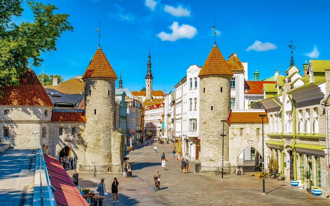 From Helsinki: Tallinn Day Trip with Ferry Crossing Image 6