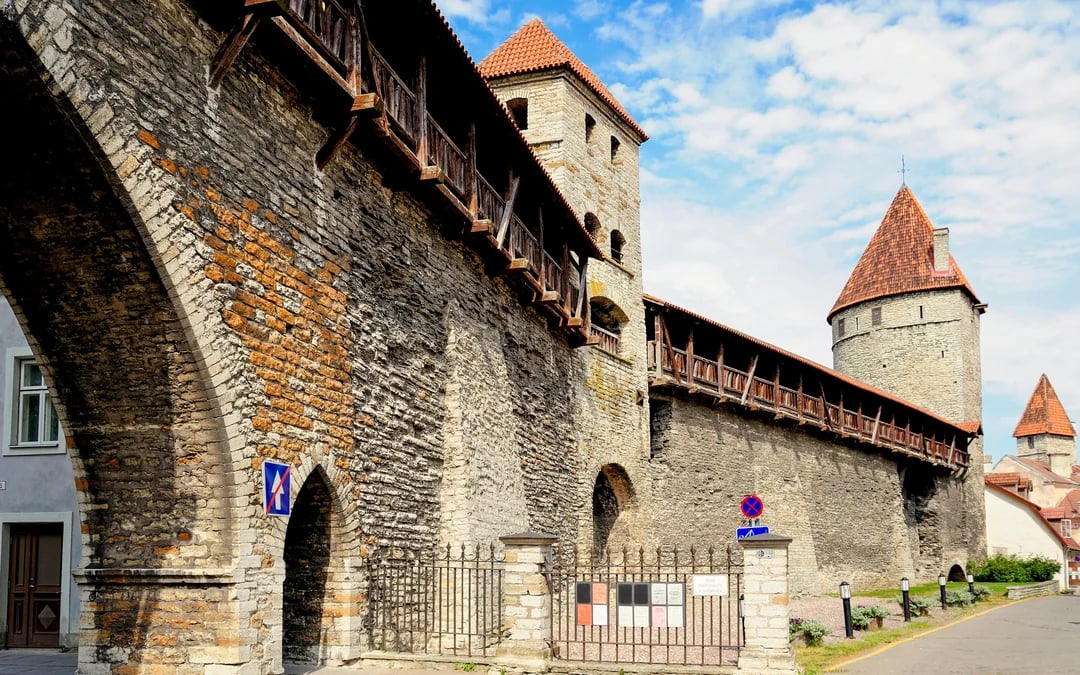 From Helsinki: Tallinn Day Trip with Ferry Crossing Image 8