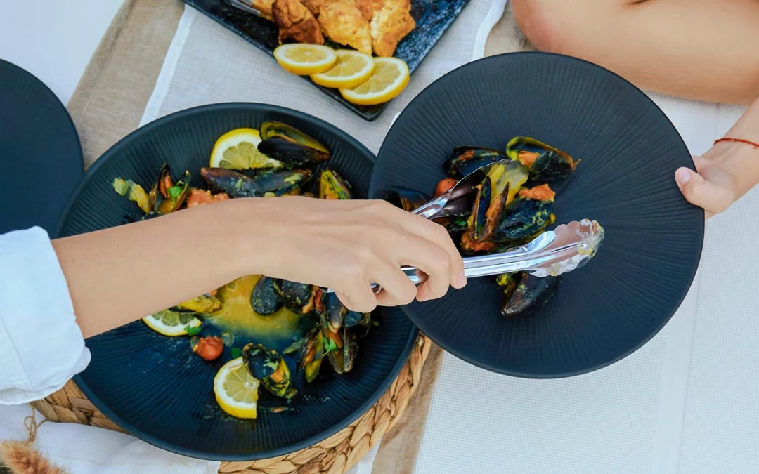  From Hersonissos: All-Inclusive Dia Island Catamaran Cruise with Snacks & Drinks Image 4