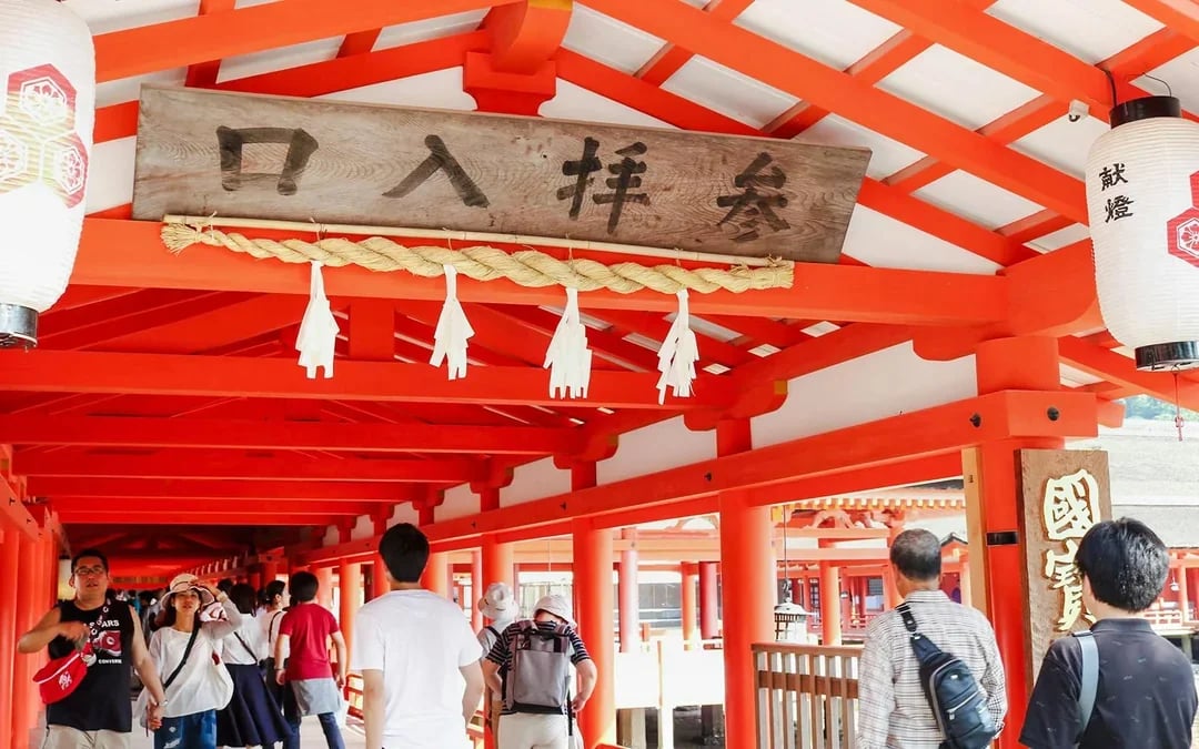 From Hiroshima: Hiroshima & Miyajima Bus Tour with UNESCO-Listed Peace Memorial Park, Museum & Itsukushima Shrine Image 11
