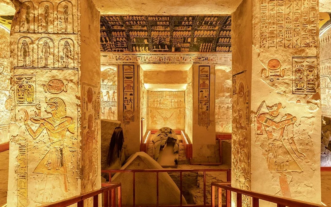 From Hurghada: Full-Day Tour of Luxor Valley of the Kings & Tutankhamun Tomb Image 12