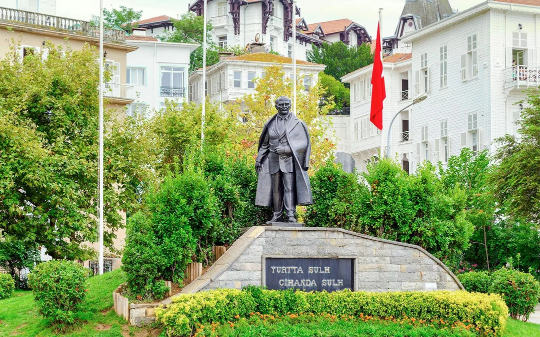 From Istanbul: Full-Day Princes’ Islands Tour to Heybeliada and Buyukada with Transfers Image 5