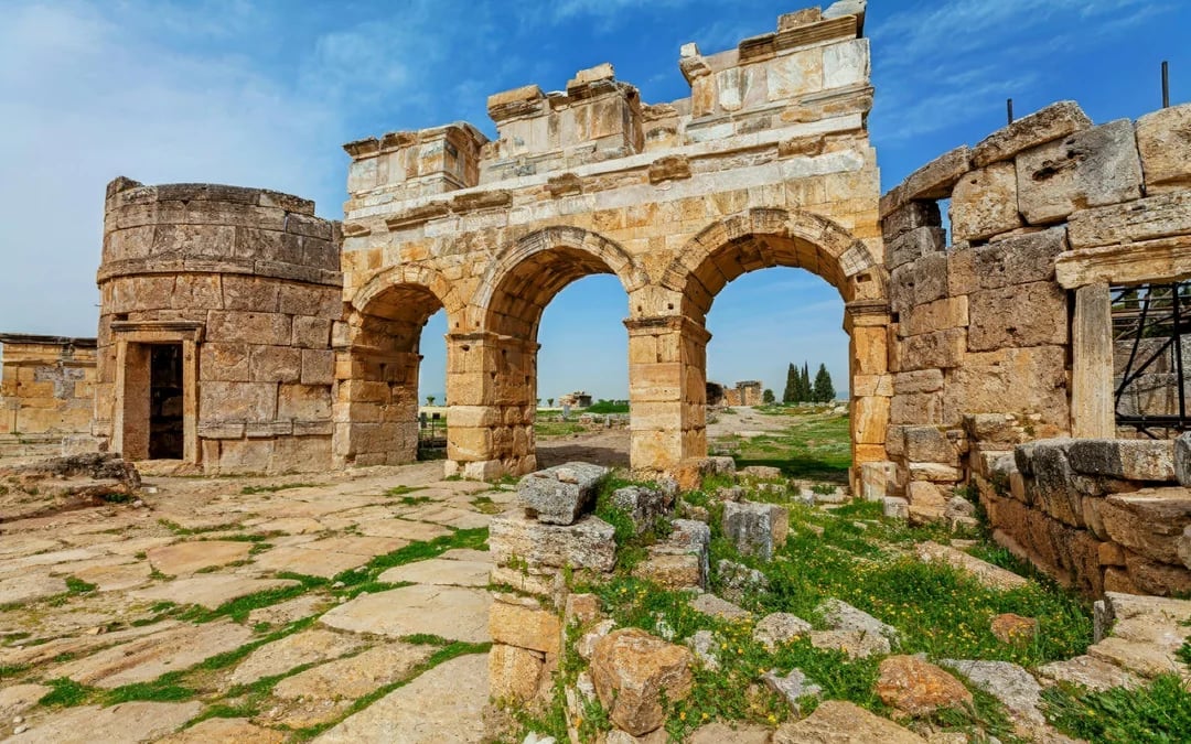 From Izmir Airport & Cardak Airport: Private VIP Ephesus & Pamukkale Day Tour Image 4