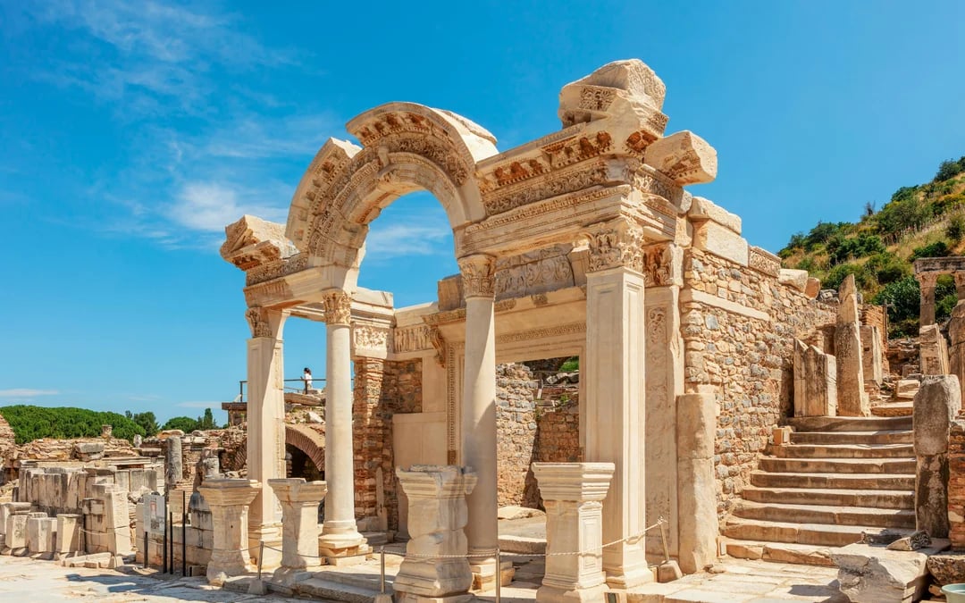 From Izmir: Ephesus & Pamukkale Guided Day Trip with Lunch Image 1